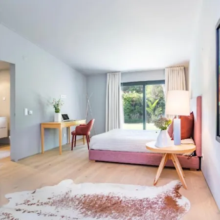 Marinha Exquisite 6 Bedr Villa Estoril