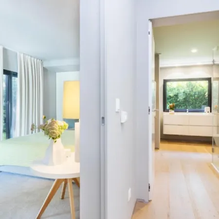 Villa Marinha Exquisite 6 Bedr